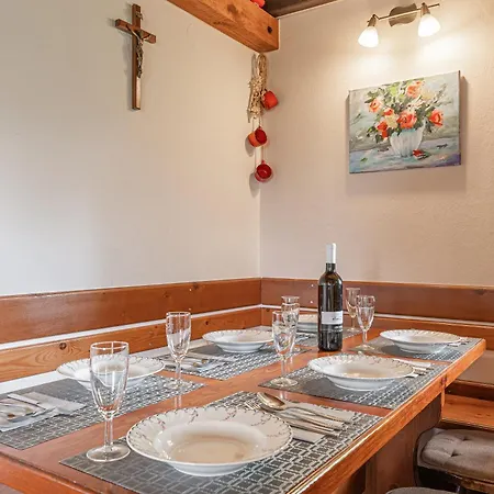 House Podhamer Boris Presika